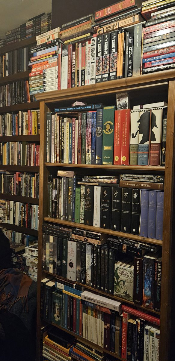 Steve Hughes tweet media