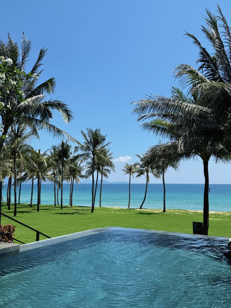 Noorie lova tweet media