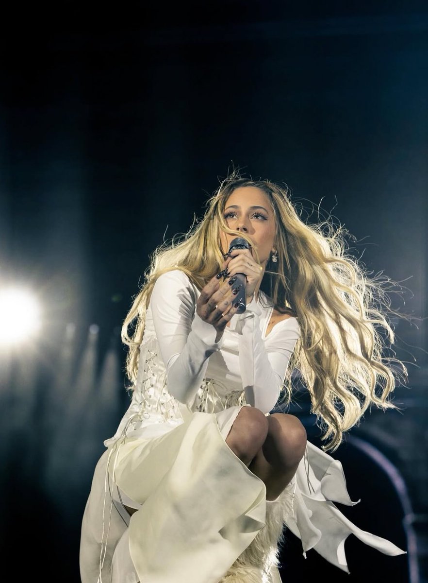 TINIENVIVOTOUR's tweet image. 🎟 FUTTTURA — ARGENTINA
🎥 15° show de la gira
🇦🇷 Tucumán, Argentina 
📍 Hipódromo de Tucumán   
👥 ≈ 15 000 
🎤 21:00 (ARGENTINA) 

#FUTTTURA #FUTTTURATOUR #TINIENVIVOTOUR #TINIWORLDTOUR