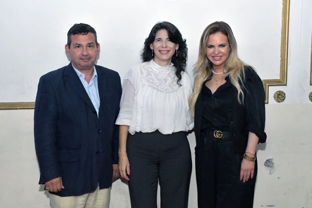 Ayer arrancamos la campaña con propuestas para el recambio de autoridades del <a href="/CPACF/">C.P.A.C.F</a> . En el camino que nos señaló <a href="/rgillavedra/">Ricardo Gil Lavedra</a> vamos juntos en <a href="/UnidadCPACF/">Unidad en Defensa de la Abogacía</a> para llevar a ALEJANDRA GARCIA a la Presidencia del Colegio Publico de la Abogacía de la Capital Federal. 21 y 22 de abril.