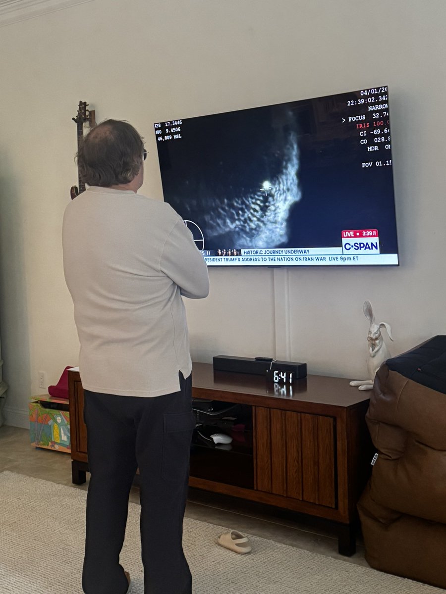 THE™ Jessi Davin tweet media