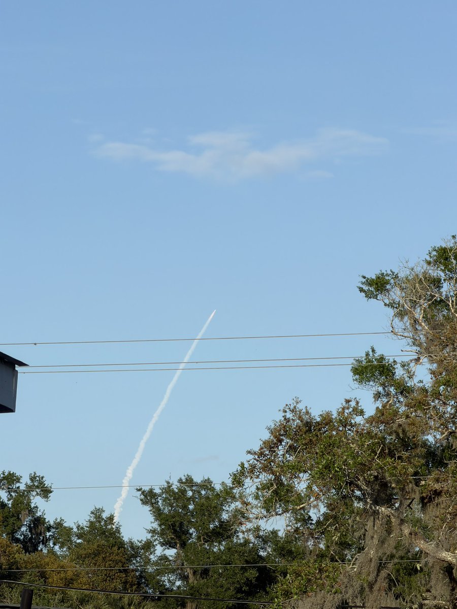 Theme Park Express tweet media