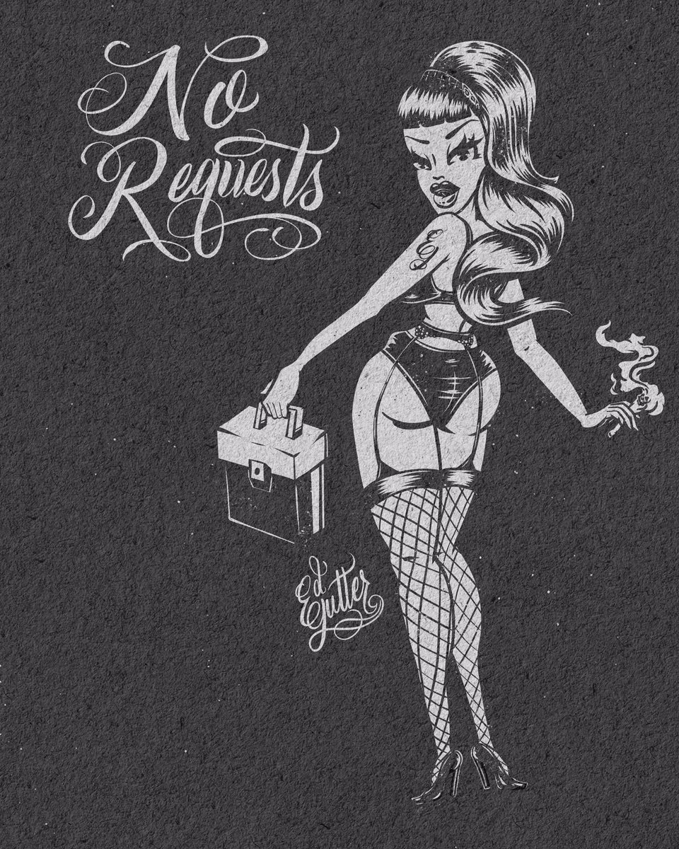 mr_edgutter's tweet photo. No Requests! All Vinyl! https://t.co/hUEysVvaj0