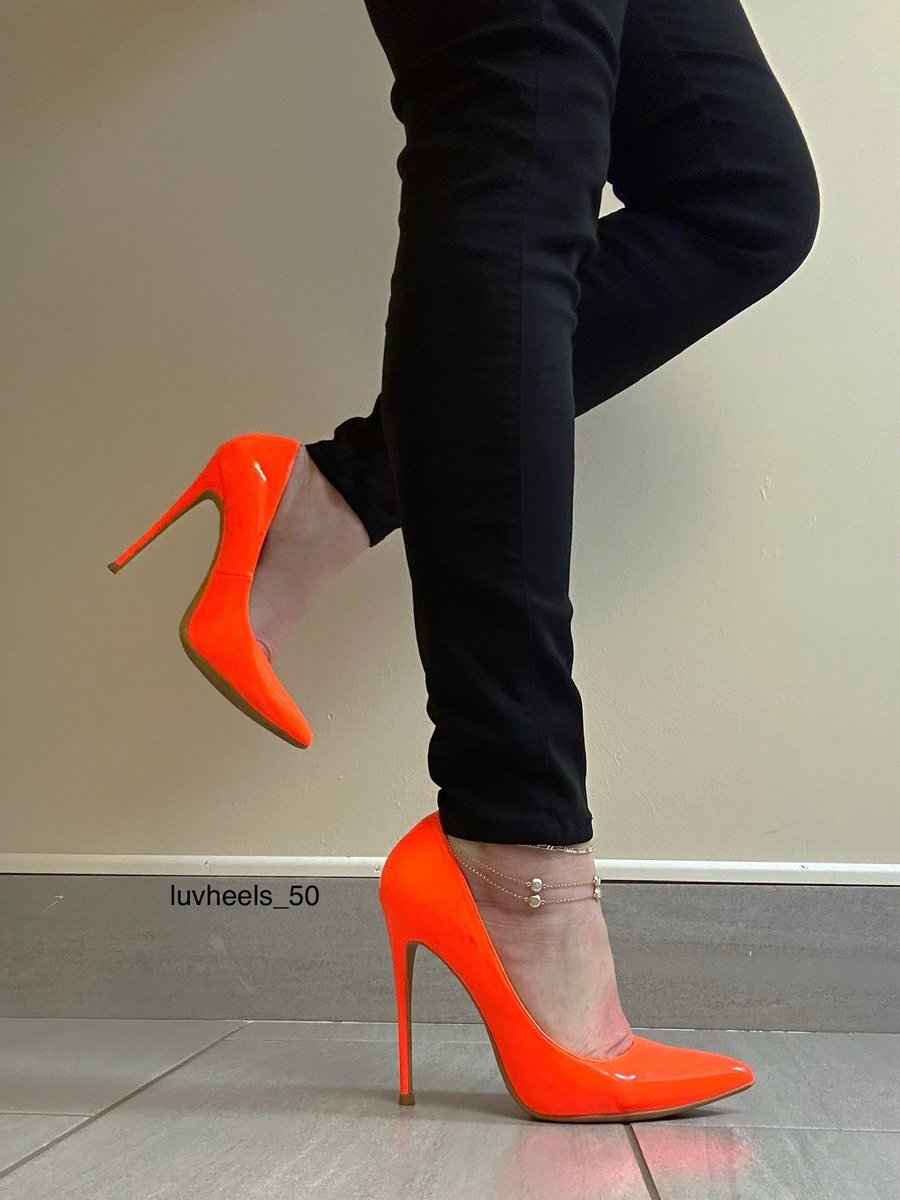 luv_heels tweet media