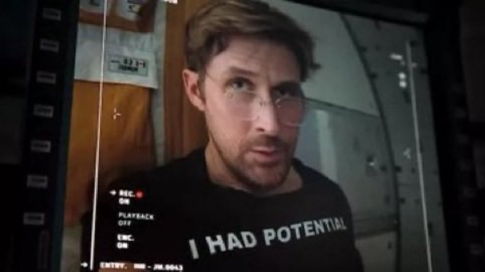 balladarezz's tweet photo. If I had a nickel for every time Ryan Gosling wore a shirt about his self worth, I’d have two nickels which isn’t a lot but it’s weird it happened twice. #projecthailmary #barbie https://t.co/3YkQZvsr1r