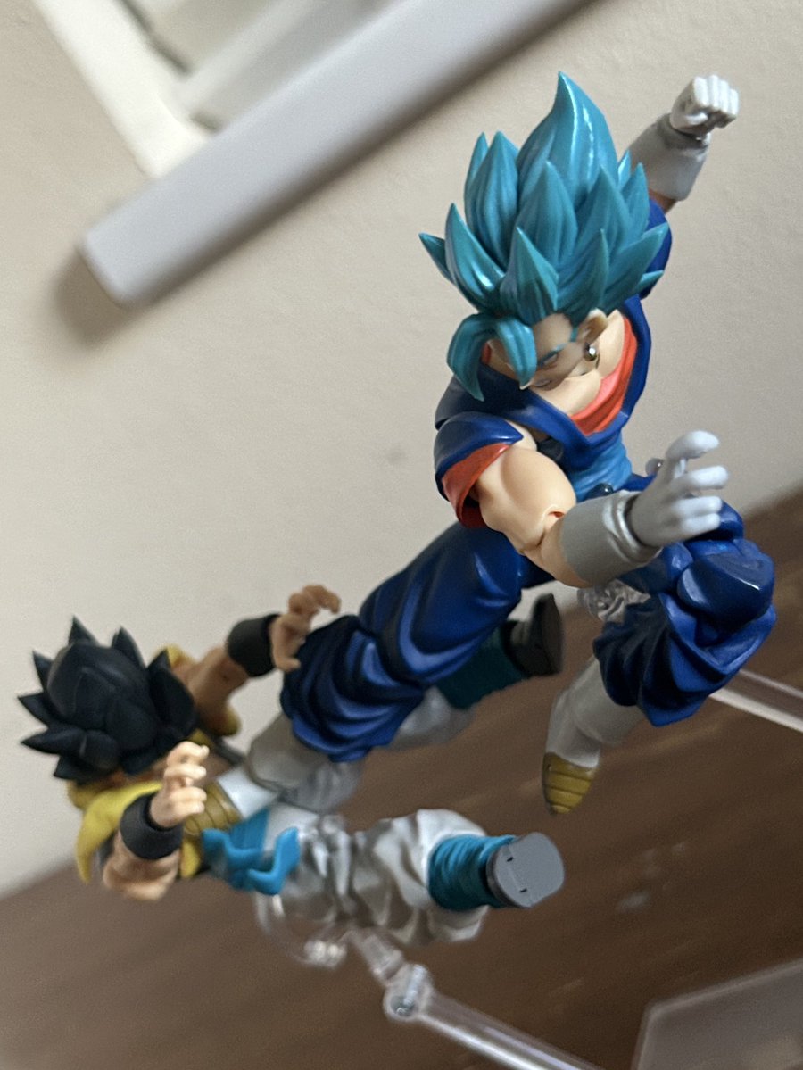 Y.MStizzy 🥐 tweet media