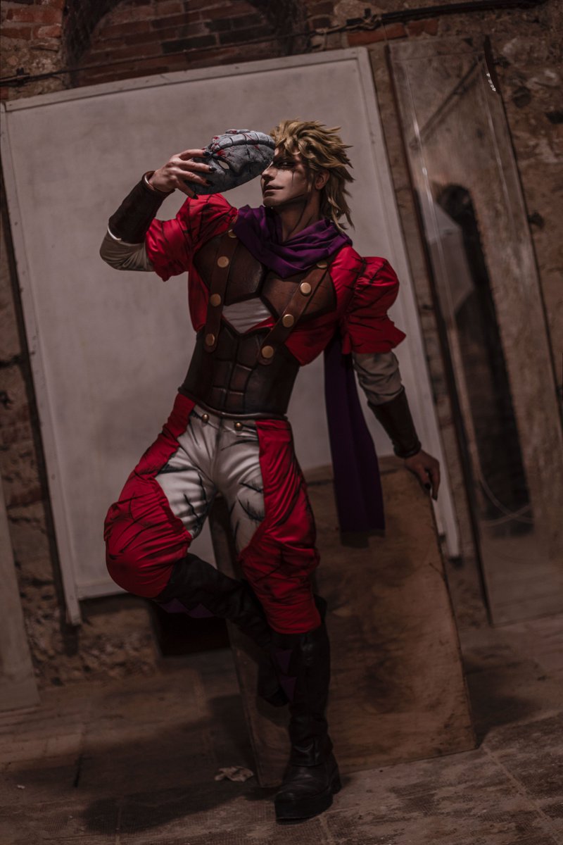 T A R Y N tweet media