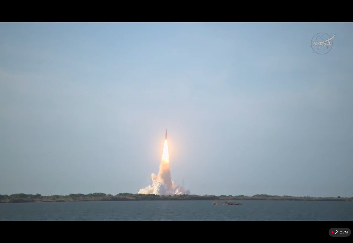 jonostrower's tweet photo. MECO: It's 2026 and four humans are beginning their journey to the Moon for the first time in 54 years. https://t.co/PBzuDhungQ