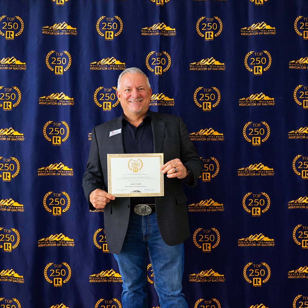 JustinScottUS's tweet photo. It's an honor to be recognized among the top 250 (top 10% of agents) with the Northern Wasatch Association of Realtors.  My utmost gratitude for the business trust of my clients, and to live a life of service to them. https://t.co/PJ5CpPgZcr