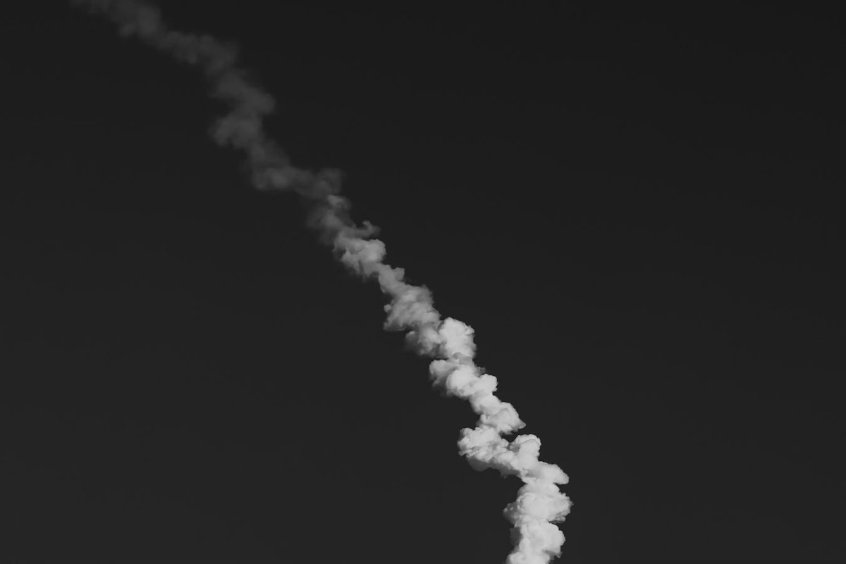 bugs836's tweet photo. NASA Artemis 2 lift off 🚀 We were too far away but still got to see! https://t.co/qwHf19q53d