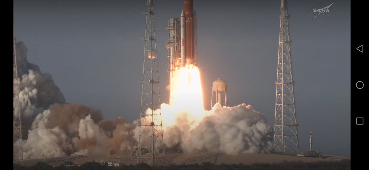 I'm a demon. I lied. 💫 tweet media