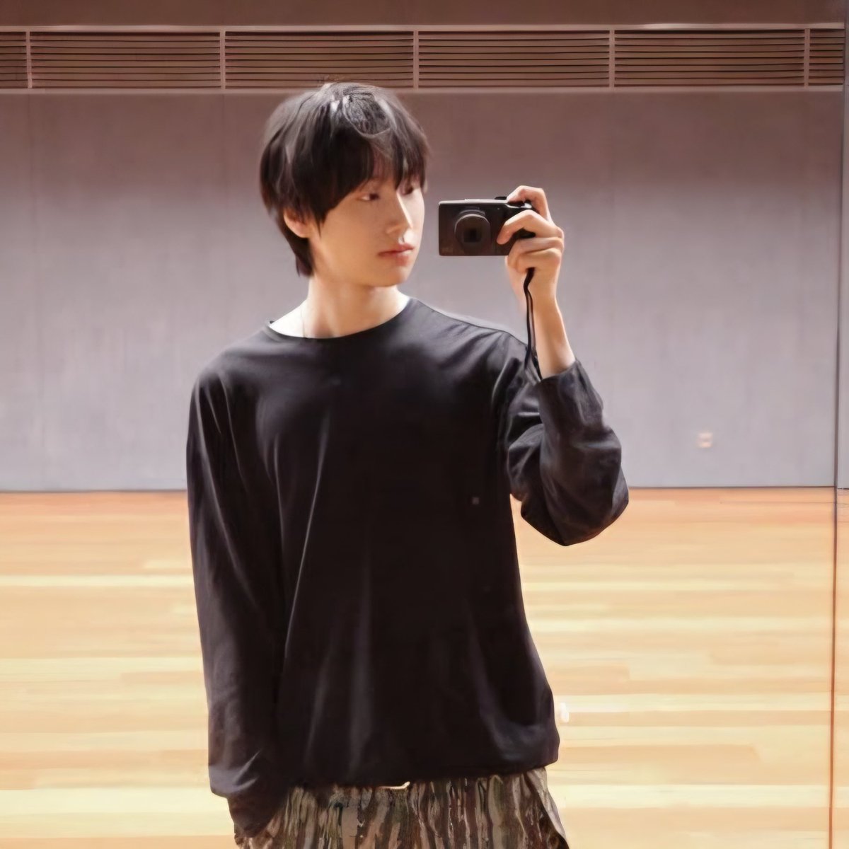 Lucy🧊|| zb9 tweet media