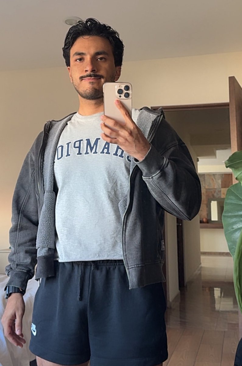 NudeCroft tweet media