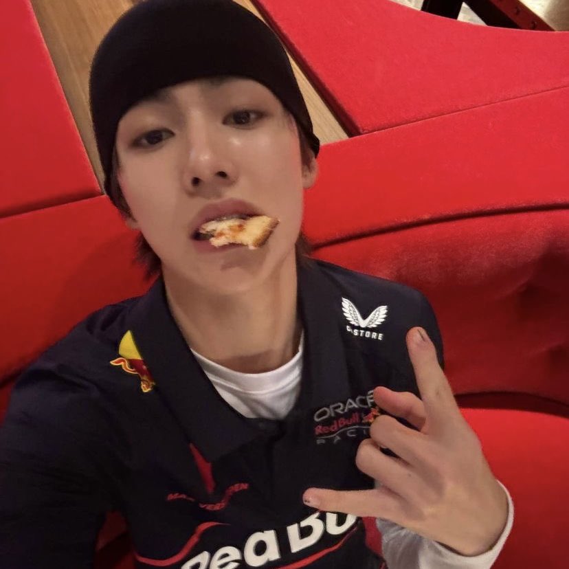 aisha • enhypen is 7 tweet media