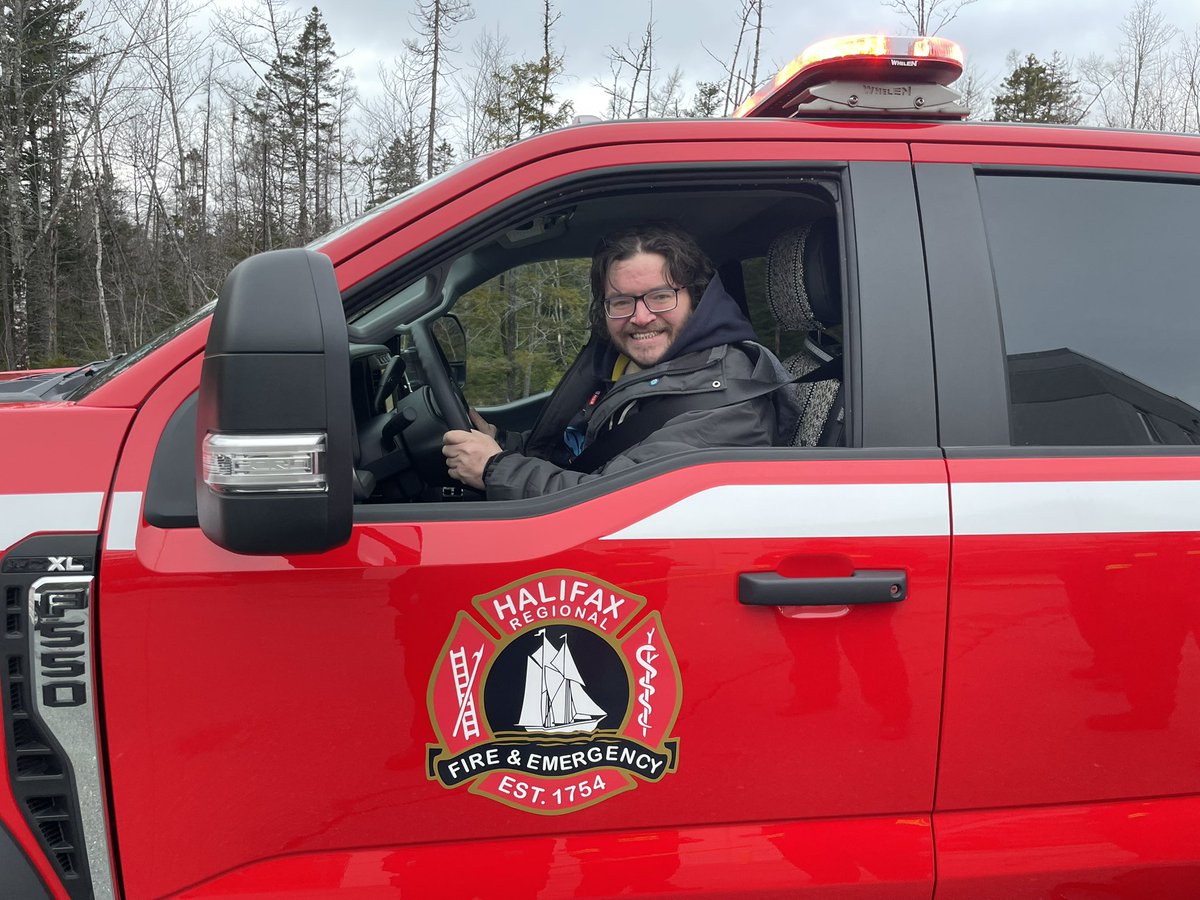ReprtrPatHealey's tweet image. What do you think of my new ride for #TheLakerNews coverage of wild land fires in our area? Watch for my story in the coming days on the new fire truck at Station 40 #DutchSettlement. #Halifax