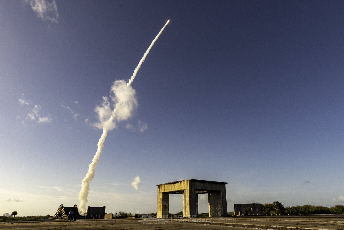 Jared Locke 🚀 tweet media