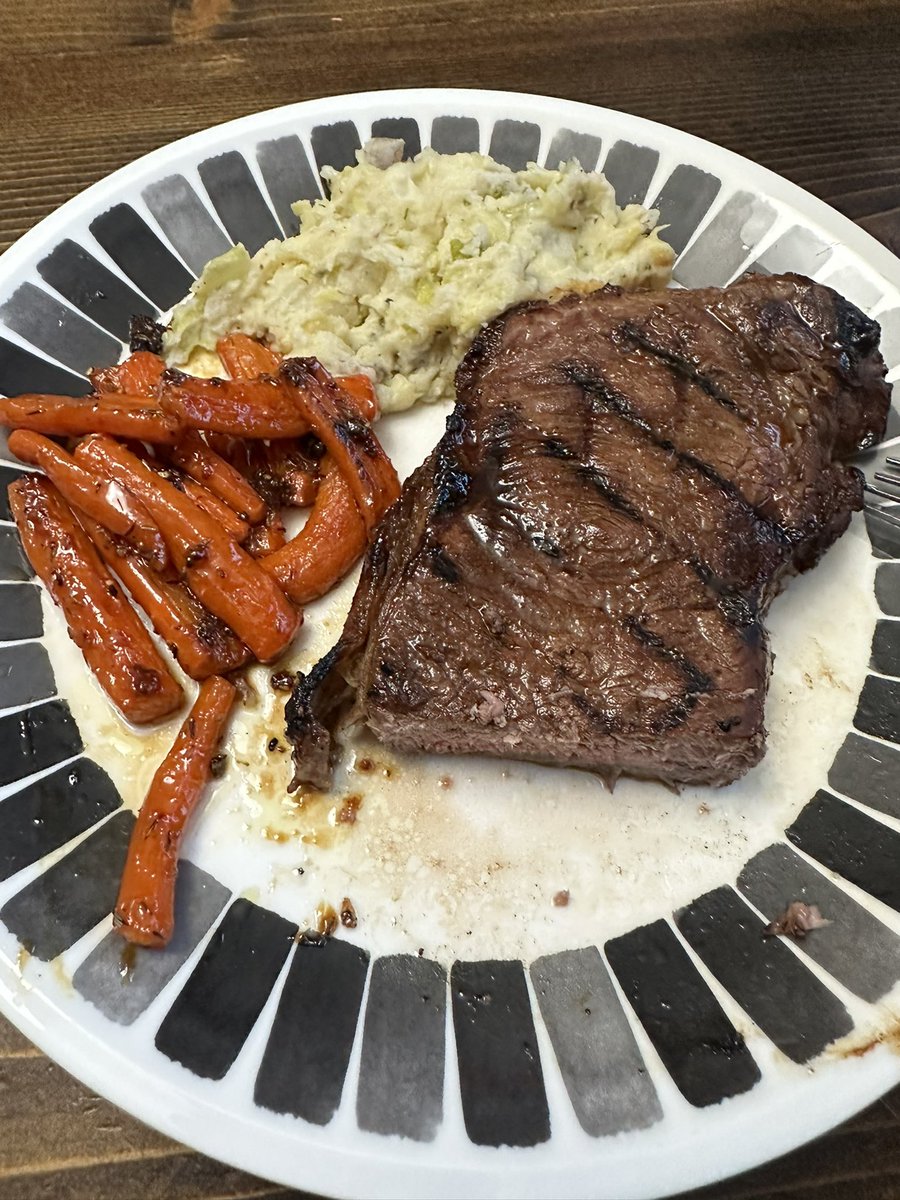 Dissident Alaskan tweet media