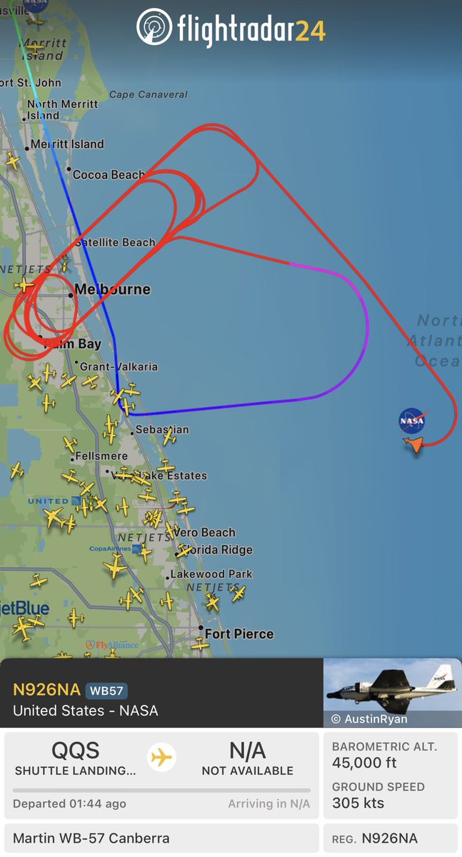 عشاق عالم الطيران tweet media