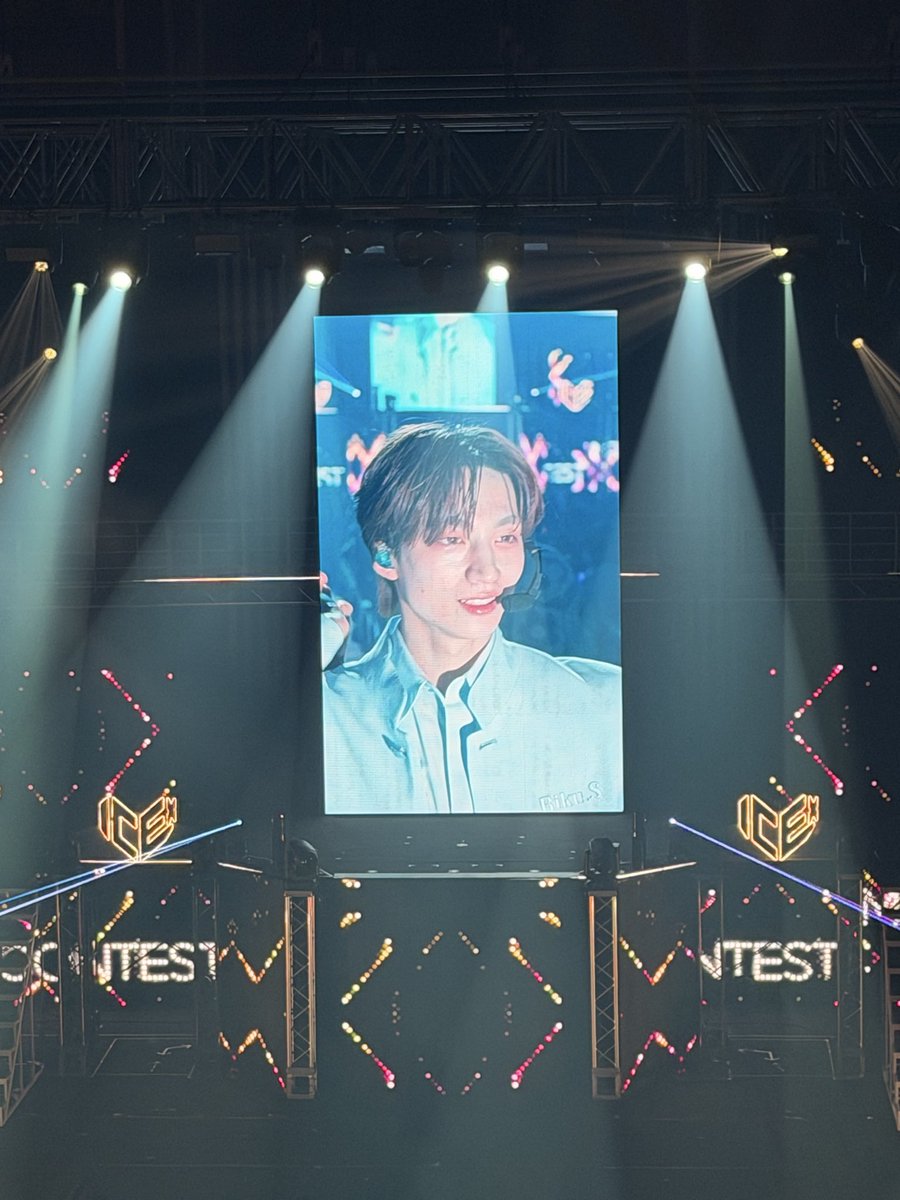 りじちょー tweet media