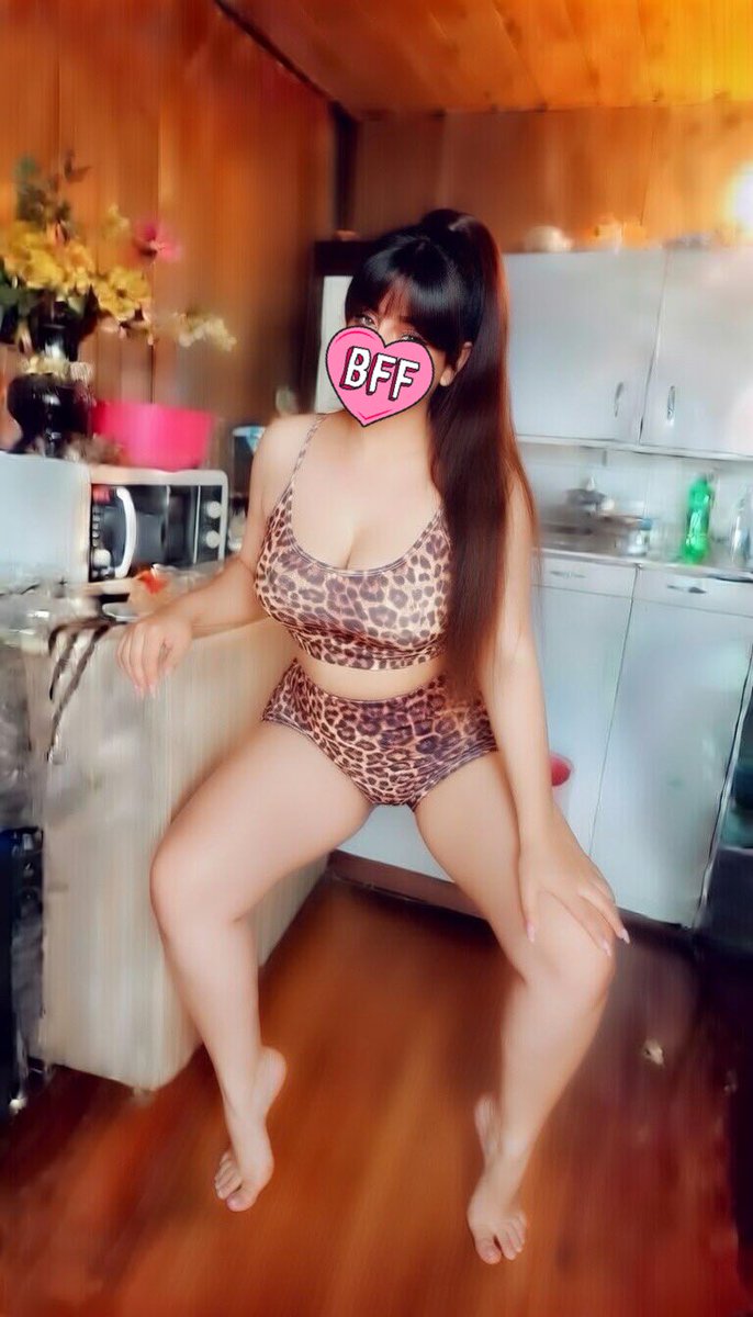 Maria57049812's tweet photo. كس أمهاتكم داعستها وداعسه شرفكم برجلي 👠 https://t.co/kTc18W4GoY