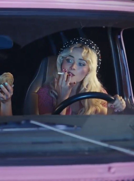 olivia🐾 tweet media