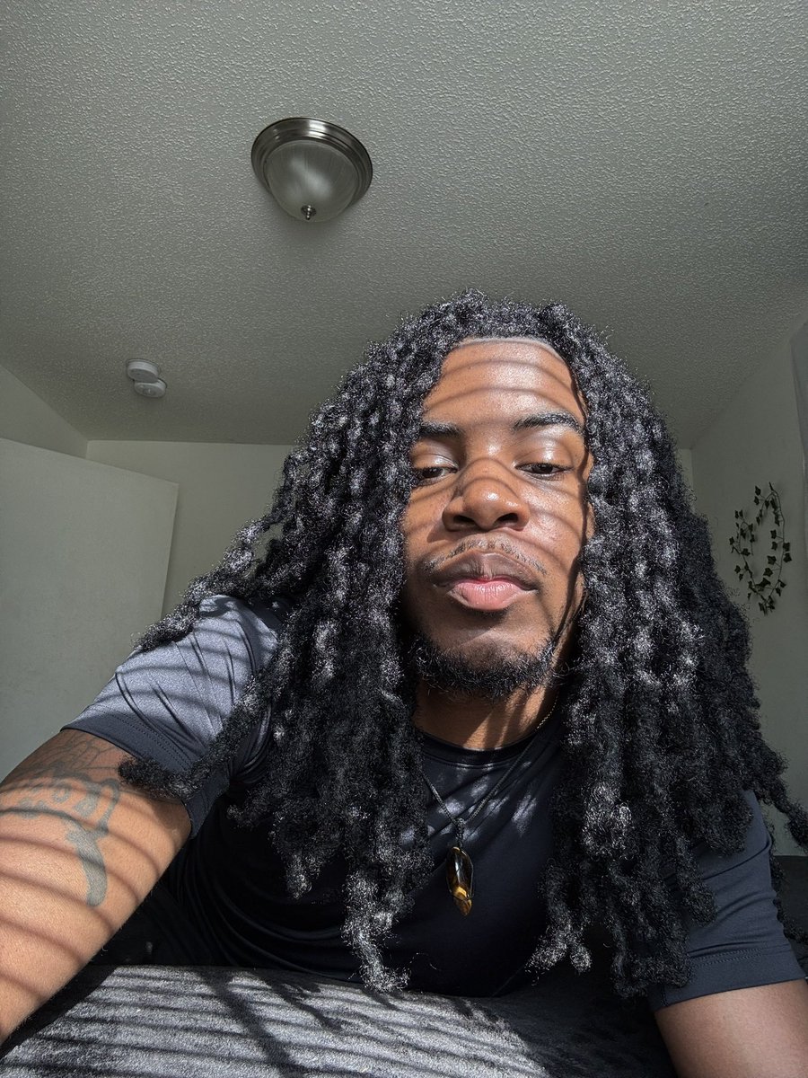 Mr.Loaded🌱 tweet media