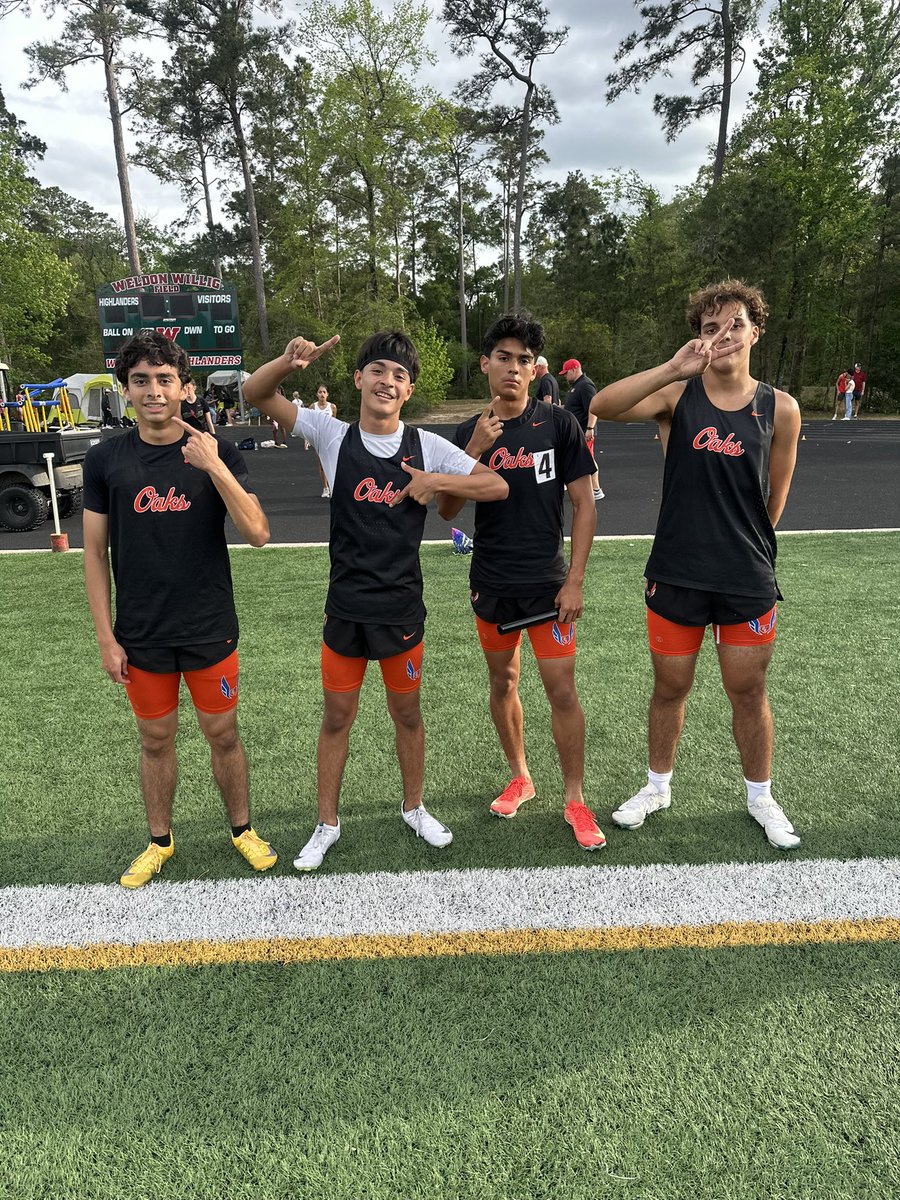 GOaksTrack's tweet photo. 🔥 District Champion Alert 🔥

Congratulations to our 4 x 400 Meter Relay guys consisting of Dominick Hinojosa, Zane Hawthorne, Isaac Moreno &amp; Luke Perez placing 1st 🥇  at the JV/Fresh District Track Meet.  
#GOFast #GOGrizzlies https://t.co/M8ZriXws5K