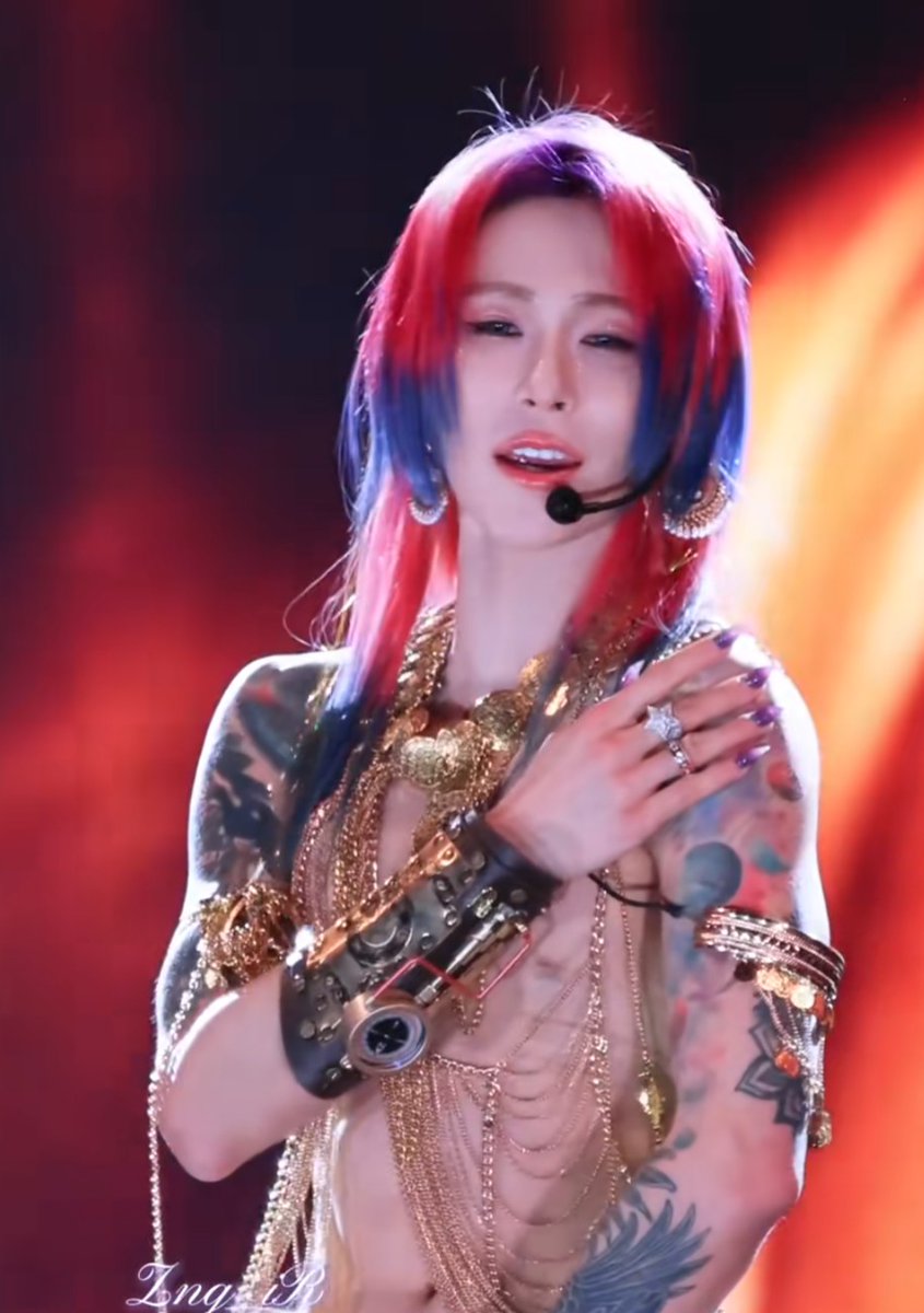 Jewell✨💫(My XLOV bias is XLOV) tweet media