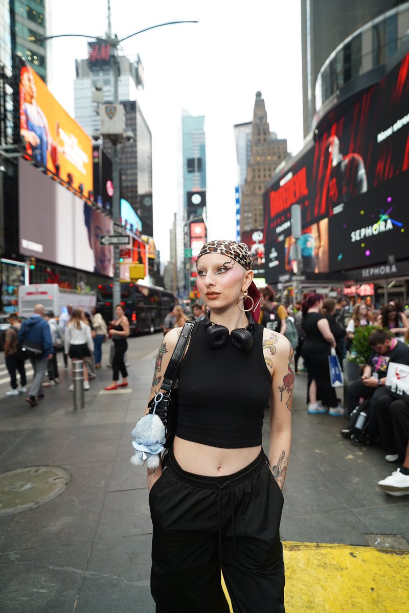 🪆Velma Velour🪆 tweet media