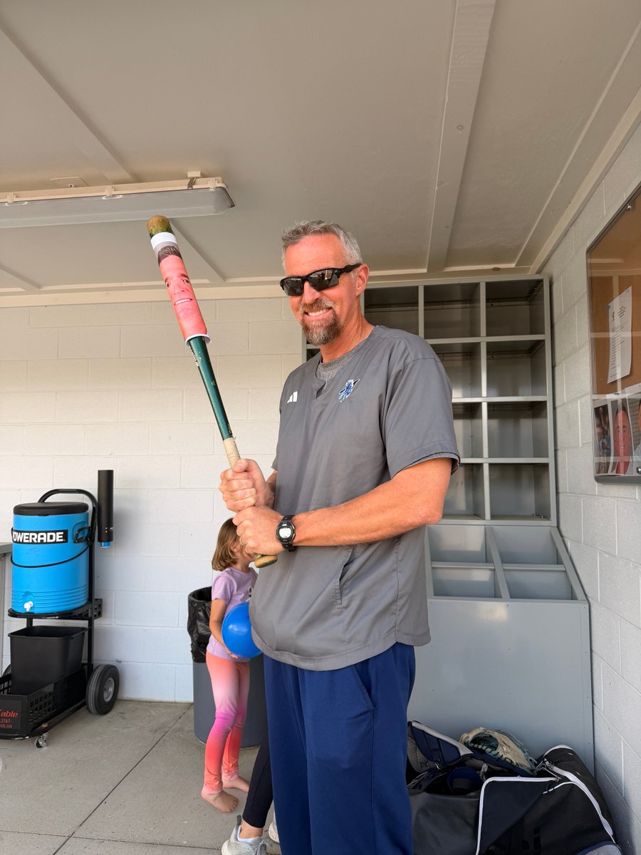 Joe Guthrie tweet media