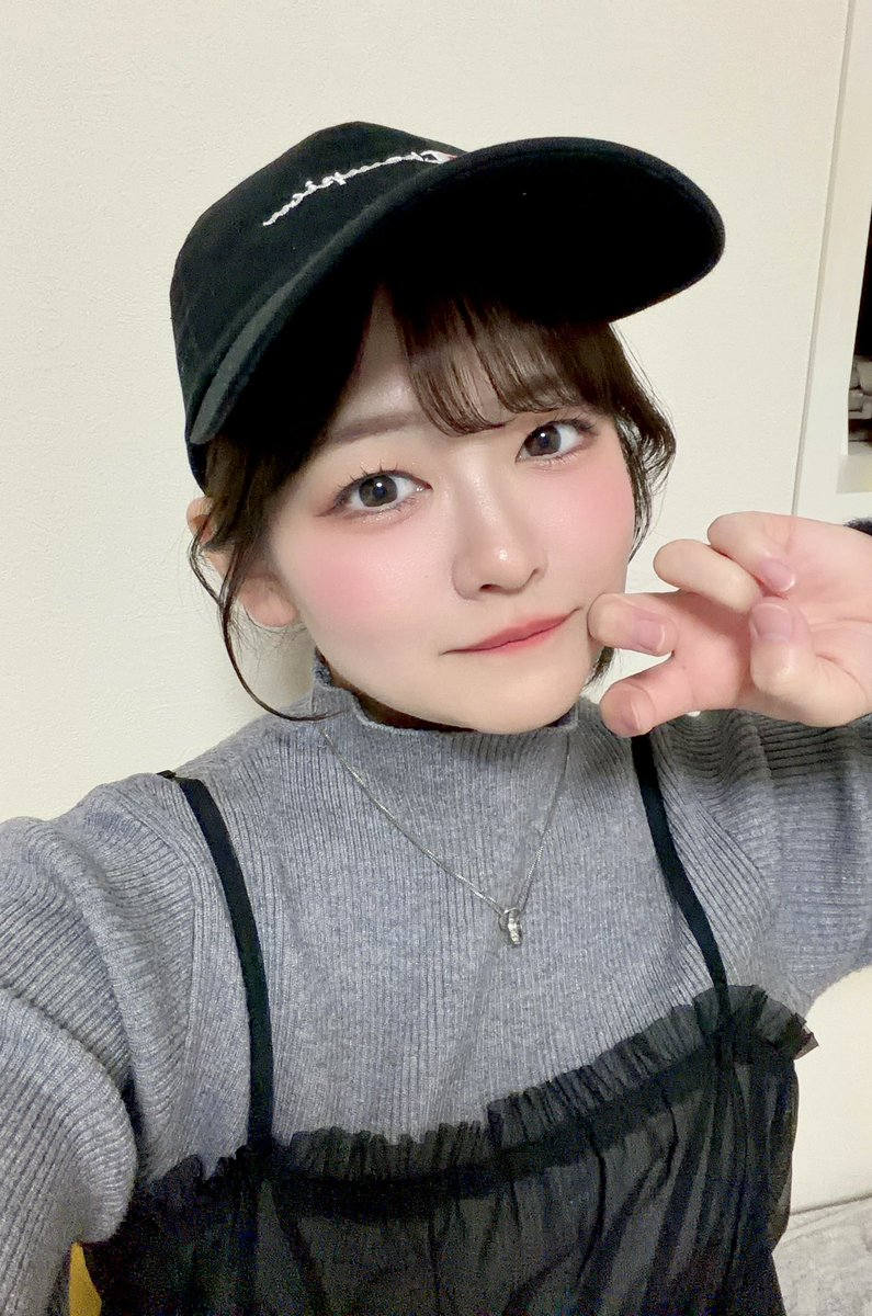 真白あかり tweet media