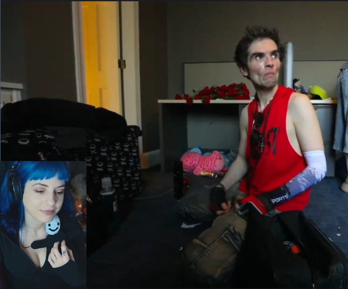 nico_avchd tweet media