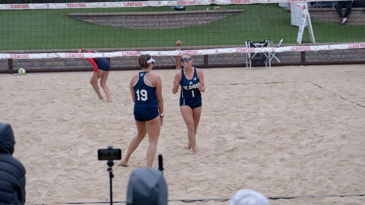 UC Davis Beach Volleyball tweet media