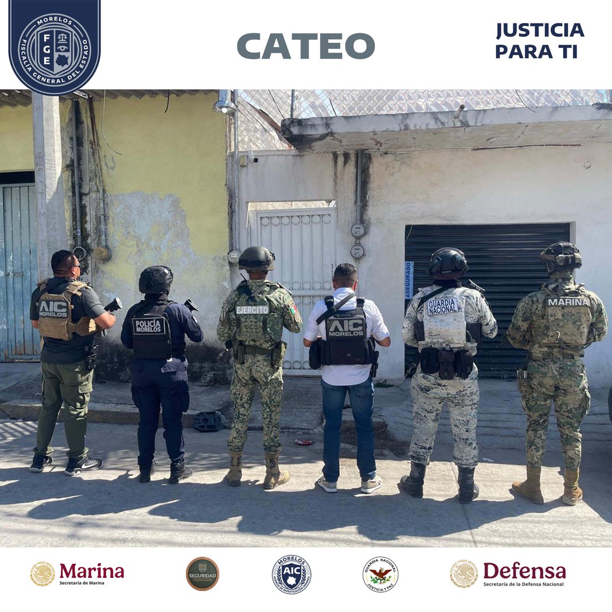 Display Noticias tweet media