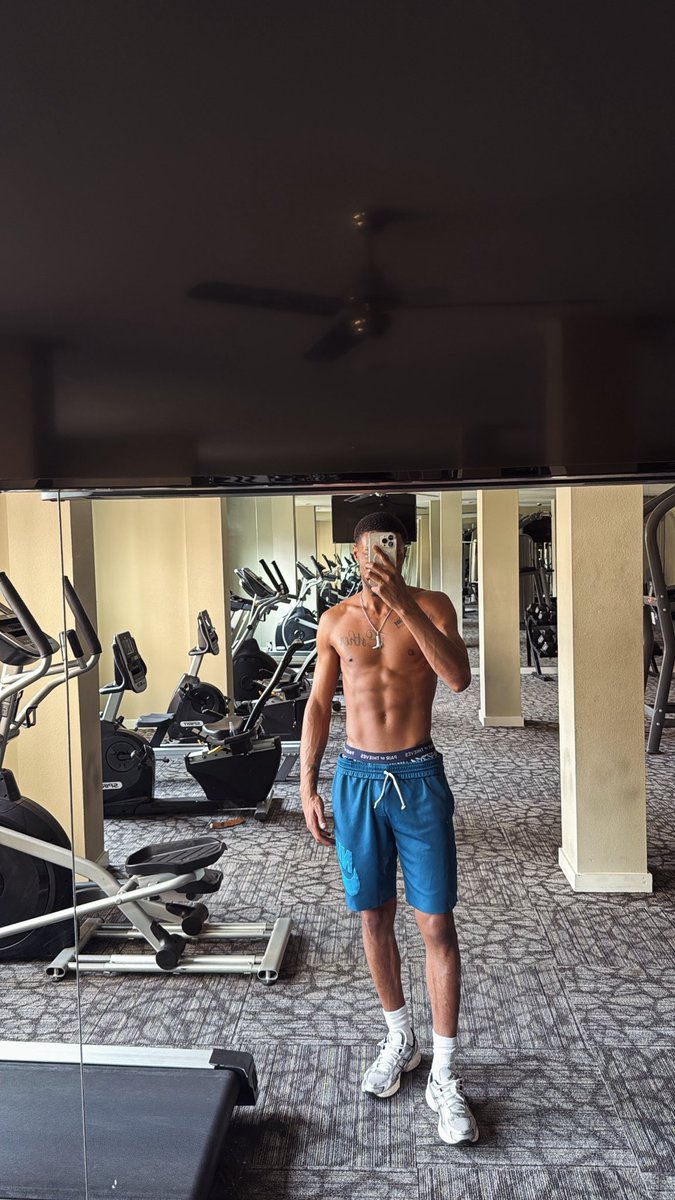 FreeBandzzVON💰🐐 tweet media