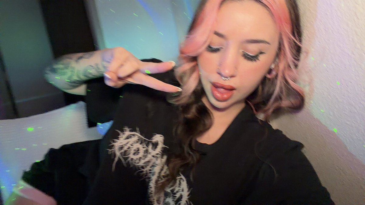 Daisy 🫧 tweet media