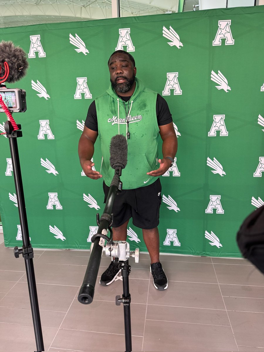 Ray Gates tweet media