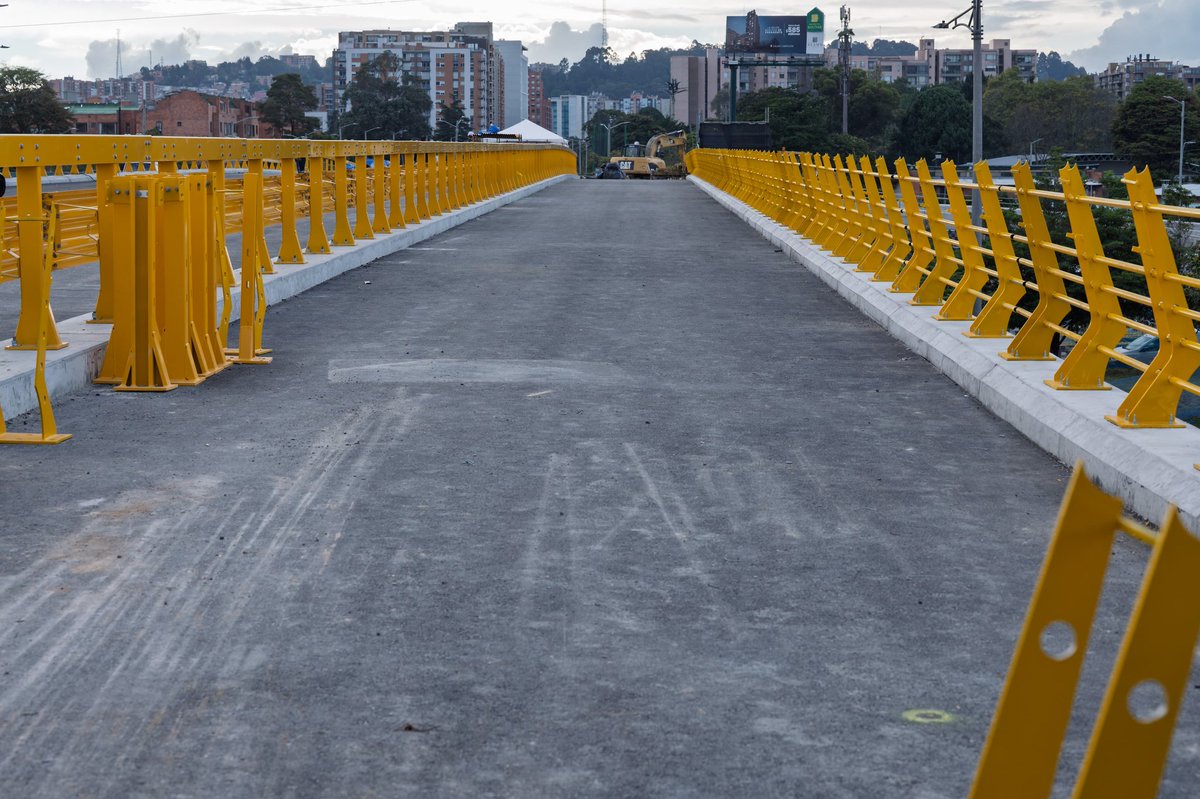 Alcaldía de Bogotá tweet media