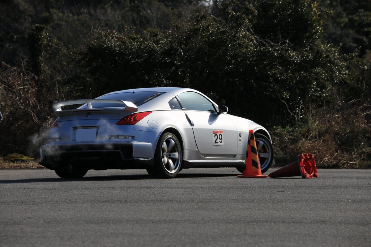 にｓリバー tweet media