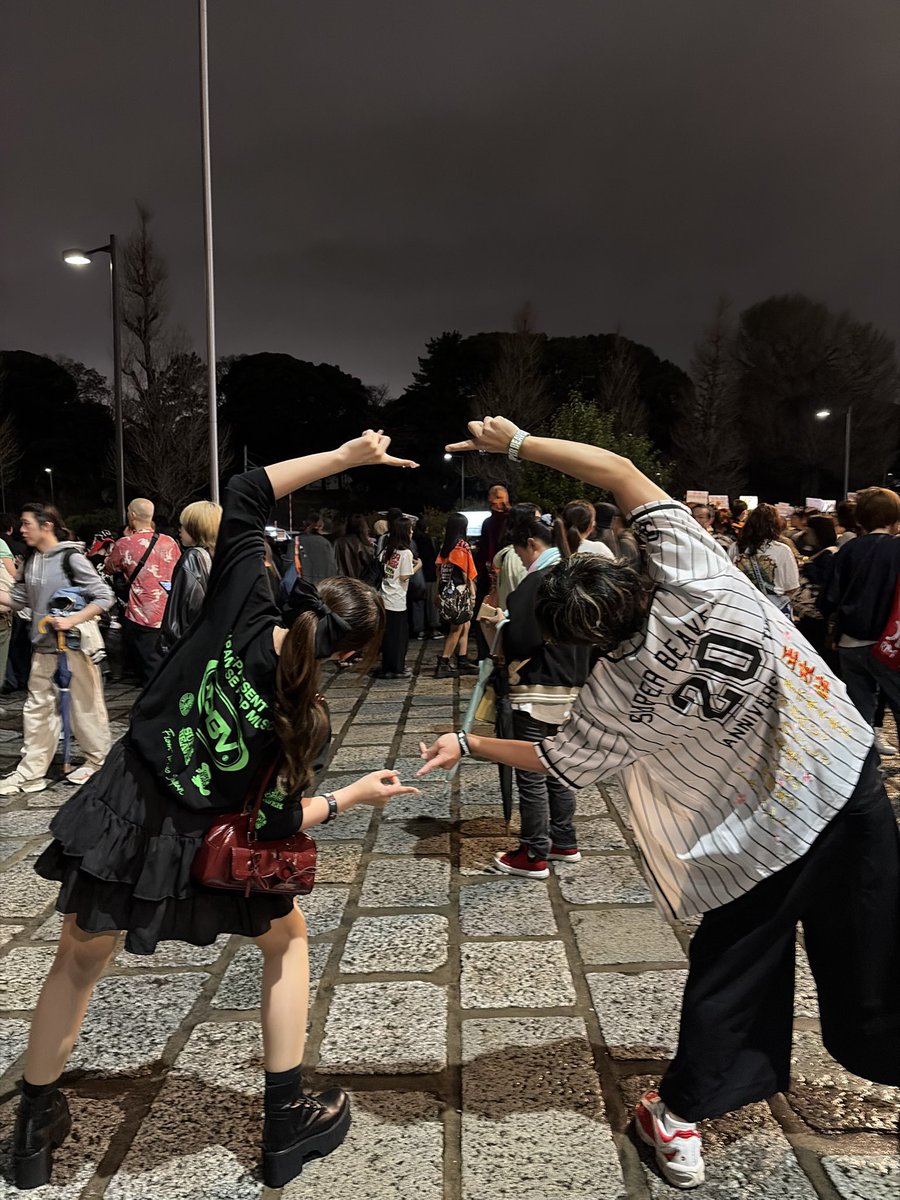 𝑯𝑰𝑹𝑶𝑴𝑼 tweet media