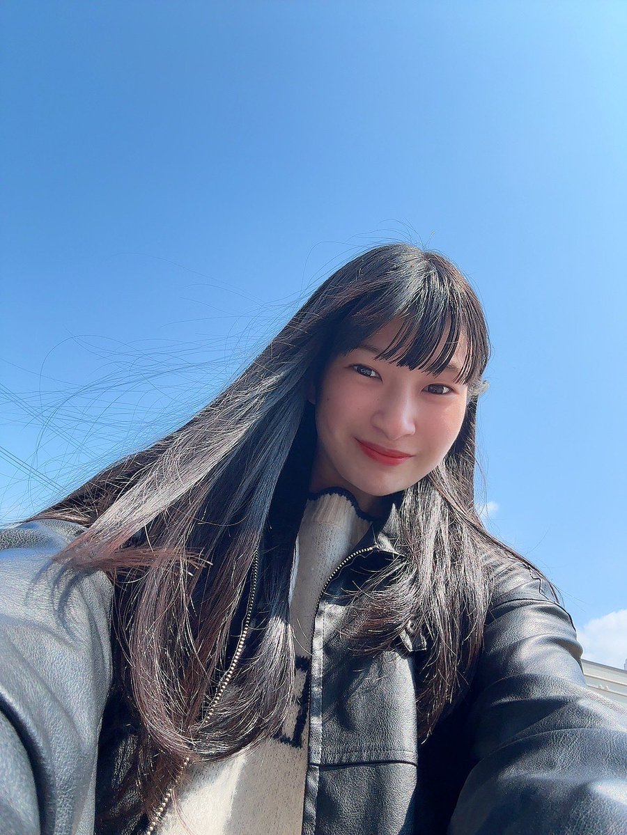 青城 里花 tweet media