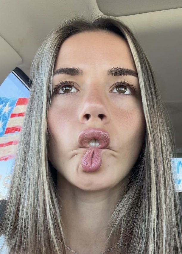 Altacc231's tweet photo. Feeding the best faceporn for tribs 😵‍💫
Gimme those big nasty gooner cocks😍
Let me drain those cummes cuties🤤#cumtribute #tribs #gooner #goon #cocktribute #bbc https://t.co/UE1A4qGZnB