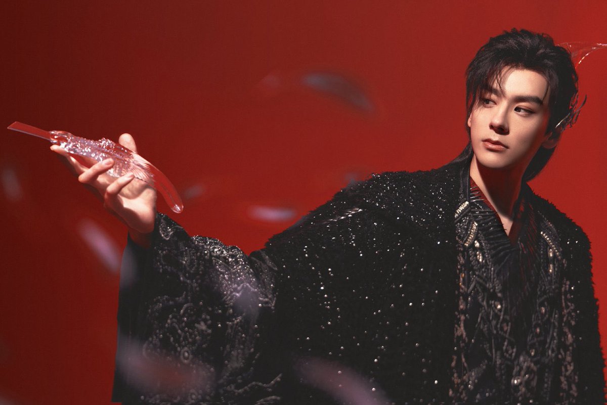 เยี่ยนเคอฮีหล่อแบบมีรังสีอำมหิตตรงสเปคเลยฉันชอบ 😂🤣 #ประทีปรักเหนือสองภพ