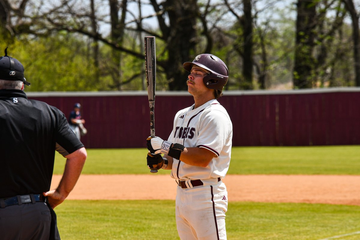 CoahomaSports's tweet photo. #CCCBaseball | Here are a few photos from Tuesday's doubleheader against the NWCC Rangers.
More here: https://t.co/flWHFimaDp
#Tigerpride #TheFamilyThatPreyz #B4_US https://t.co/6DNfFCRqKD