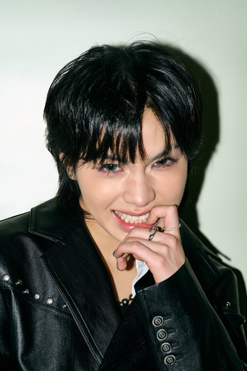 Daebak Korean Radio tweet media