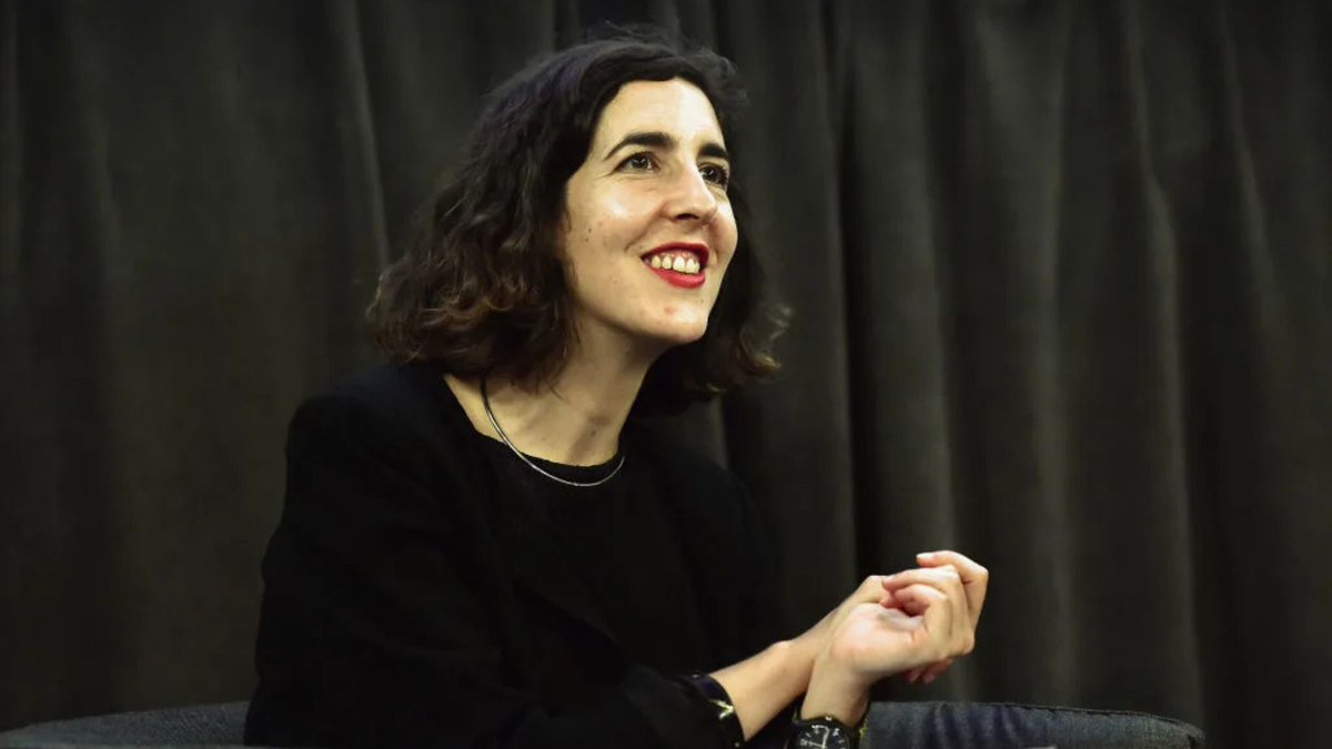 Screen-Space tweet media