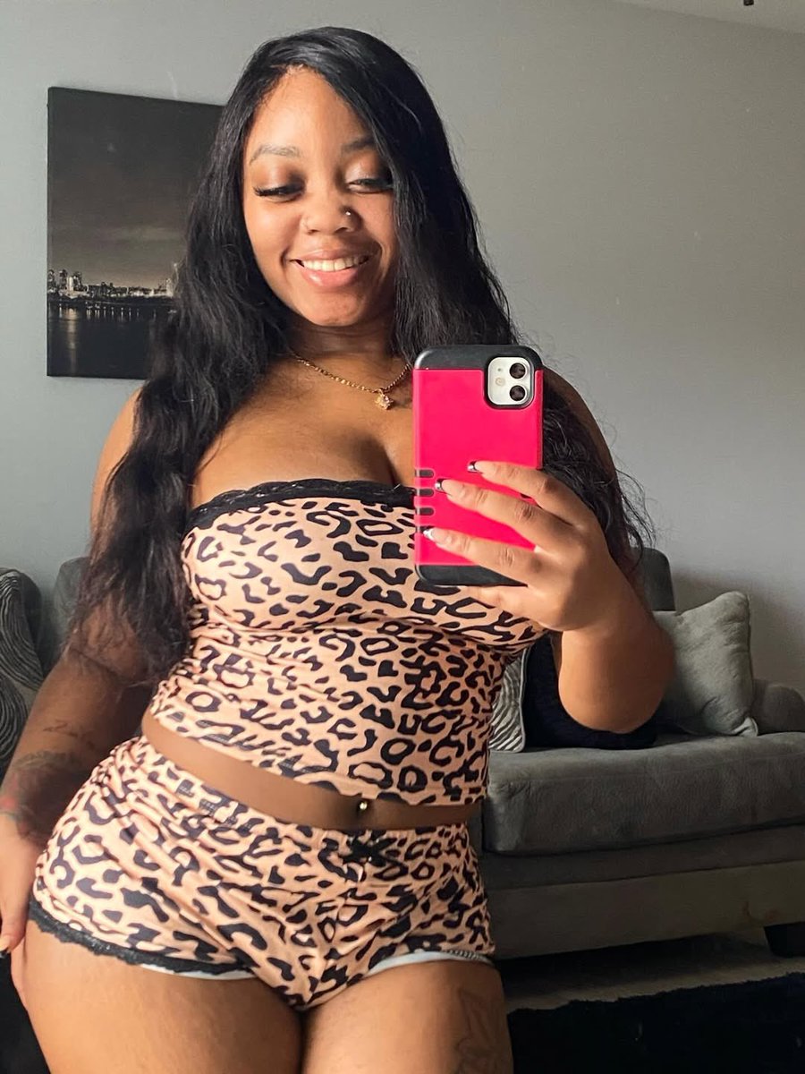 RealAriauna's tweet photo. https://t.co/rwCllyHrD2