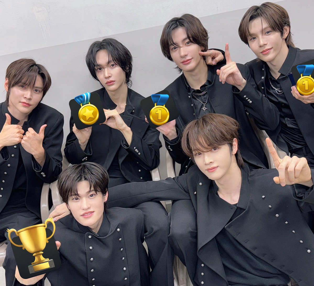 riize archive tweet media