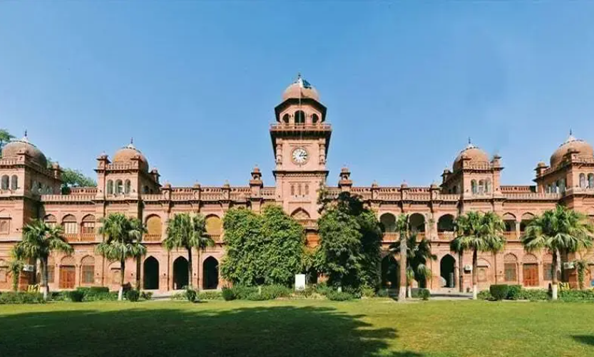 "Inquiry exposes major administrative &amp; financial lapses in Punjab University’s Town-III  project. Years of delays, alleged irregularities, and affected faculty members still waiting. Transparency and accountability needed in public institutions! #PUTownIII #PbUniversity"