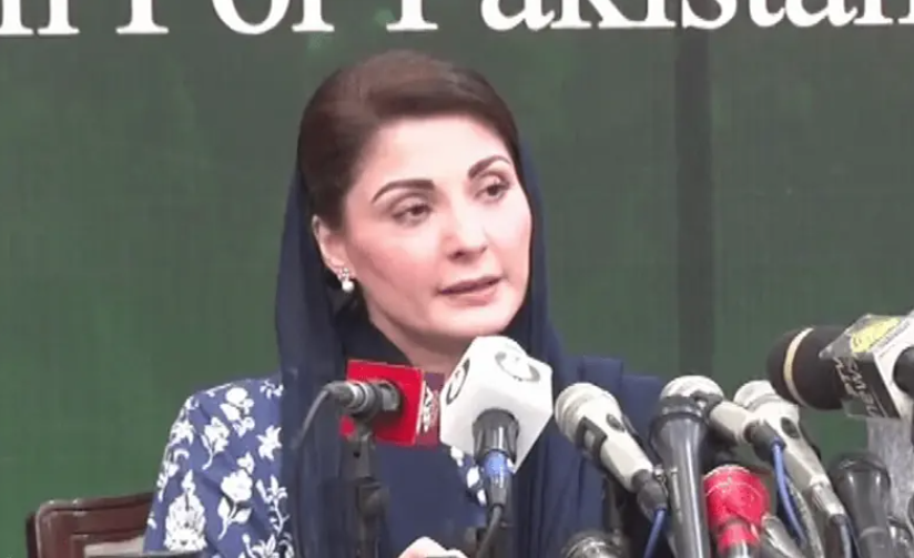 "Effective steps helped improve air quality in Punjab: CM Maryam Nawaz. Anti-smog guns, strict action against crop residue burning, and modern monitoring are delivering results. Lahore &amp; Punjab seeing better AQI compared to previous years.  #GreenPunjab #SmogFreePunjab"